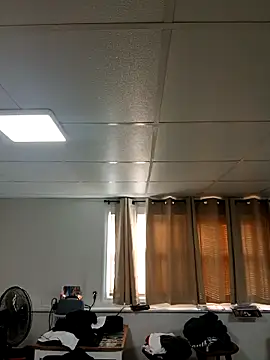 tripping385 online show from April 20, 9:50 pm