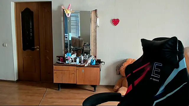 Snapshot of Gri_SH chatting on September 24, 10:25 am Gri SH online show from September 24, 10:25 am