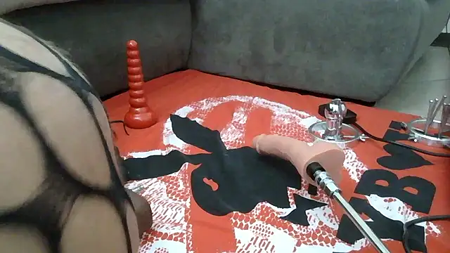 denisboyfucktoy online show from January 19, 9:22 am