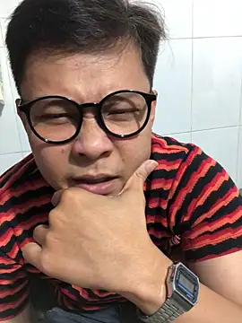 datnguyenvn online show from February 2, 9:19 am