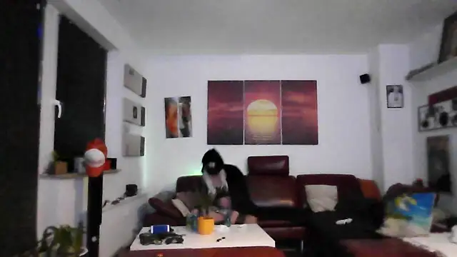 hellgirl1980 online show from September 30, 8:45 pm