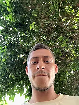 Boy hot- online show from February 20, 8:10 pm