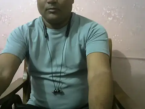 Famit025 online show from September 24, 8:29 pm