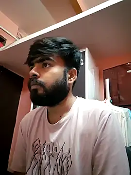 soniriyaa010101 online show from November 4, 1:45 pm