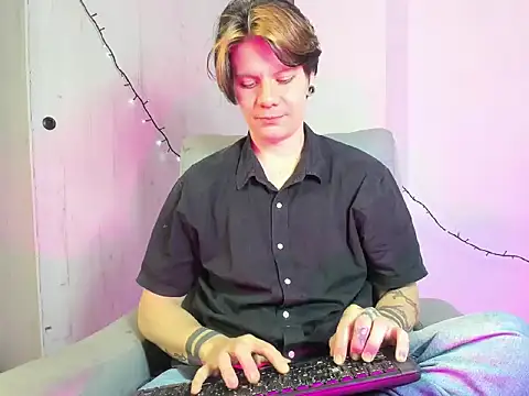 Jerry Cole online show from December 2, 10:35 pm