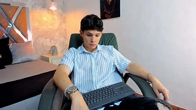 kraven lust online show from November 14, 3:31 am