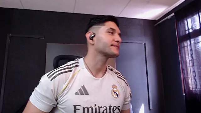 RichardMilleer online show from April 7, 2:17 pm