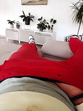 fullystroked online show from November 11, 8:30 am