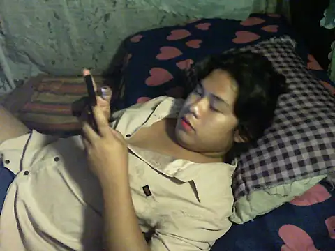 Huntrix2025 online show from October 22, 4:21 pm