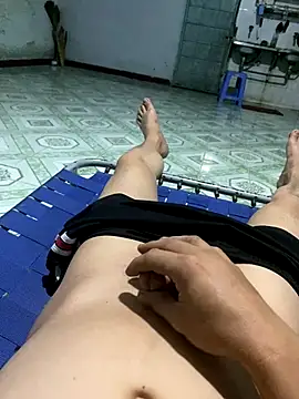 Snapshot of vila25cm chatting on October 20, 3:16 pm vila25cm online show from October 20, 3:16 pm