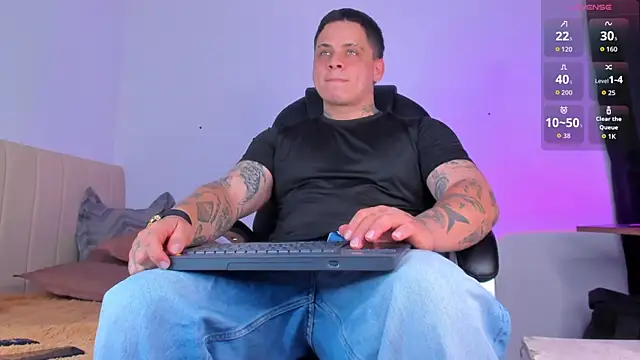 denis munera online show from October 29, 1:47 pm