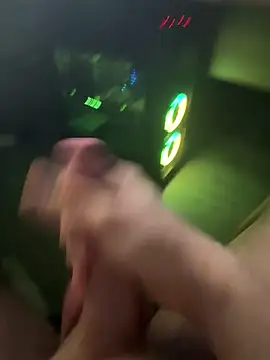 jstntz online show from March 29, 11:49 pm