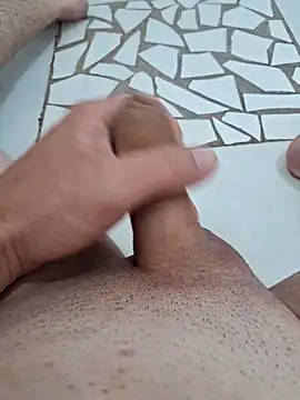 rafaelsouzzaa online show from September 25, 10:58 am