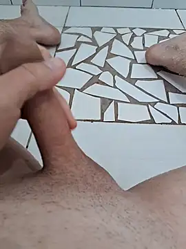 rafaelsouzzaa online show from November 22, 10:59 am