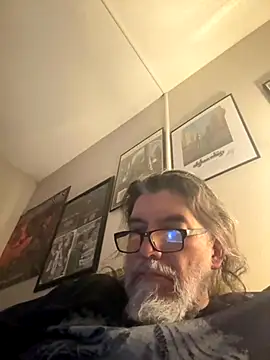 nothingbutagoontime68 online show from November 19, 2:33 am