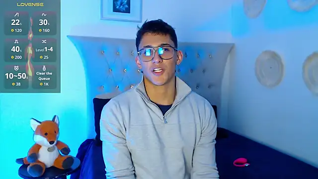 SalvadorFit online show from November 4, 8:54 pm