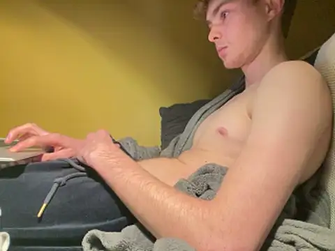 Randy9222 online show from December 13, 9:10 pm