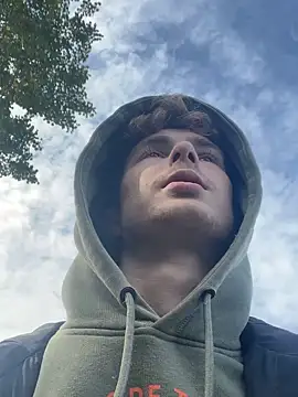 Randy9222 online show from October 2, 1:04 pm