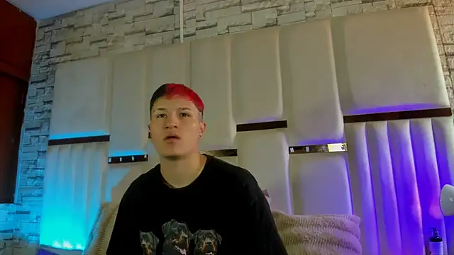 ANLLELOAndANGELA online show from January 19, 3:36 pm