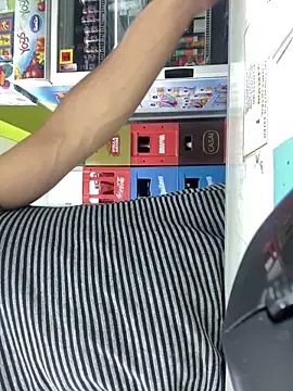 Fran-cisco1509 online show from April 9, 6:52 am