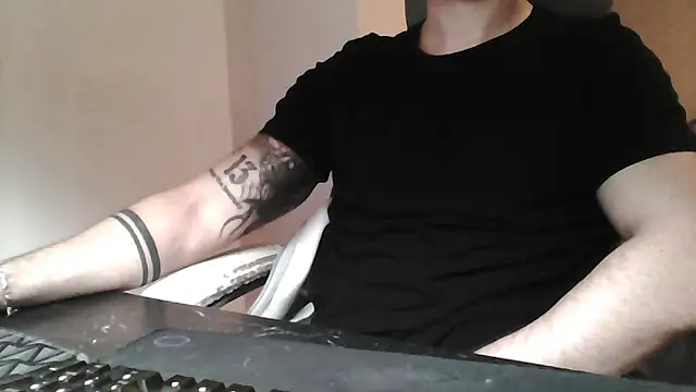 yourfantasy777 online show from February 28, 8:30 pm