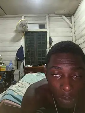 Snapshot of HugeByte15 chatting on October 7, 10:14 pm HugeByte15 online show from October 7, 10:14 pm