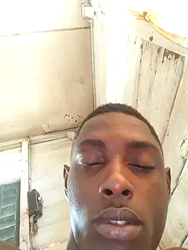 Snapshot of HugeByte15 chatting on October 28, 7:16 pm HugeByte15 online show from October 28, 7:16 pm