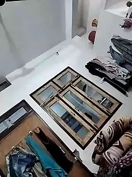  online show from November 16, 10:28 am