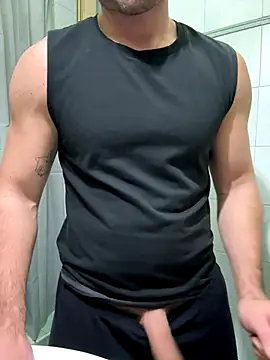 giovan2020 online show from December 4, 10:39 pm