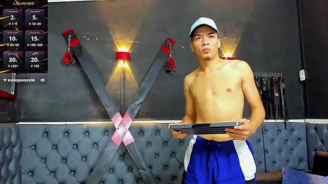 ALEX MILLER25 online show from November 21, 7:07 am