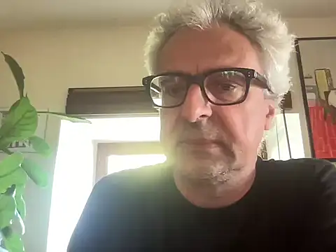 chtentation online show from May 13, 3:31 pm