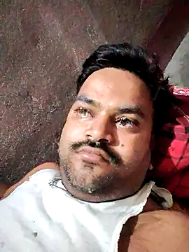 desiyouth94 online show from October 31, 4:32 pm