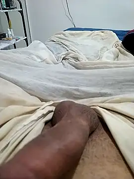 Snapshot of A_reyes1122 chatting on September 28, 2:48 pm A reyes1122 online show from September 28, 2:48 pm