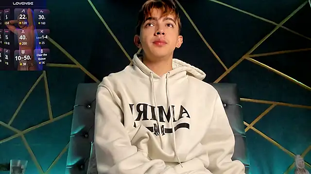 Lian Miller1  online show from December 16, 12:12 pm