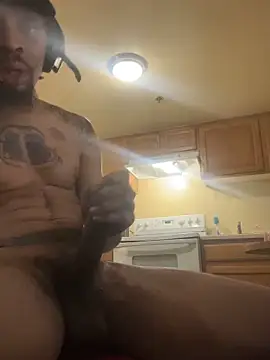 thefreakscomeoutatnight online show from February 25, 5:30 am