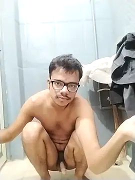 sexybobby13 online show from October 15, 9:17 am