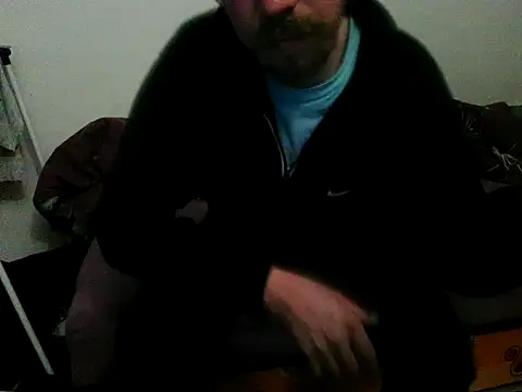 honzinka83 online show from November 18, 6:00 pm