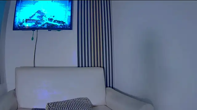 venedic bull online show from December 17, 7:15 am