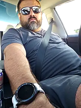 Roddog18 online show from November 6, 12:02 am