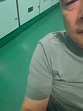 han515319 online show from June 18, 7:41 pm