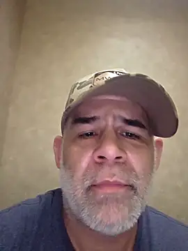 DeeBestEver online show from December 18, 6:37 pm