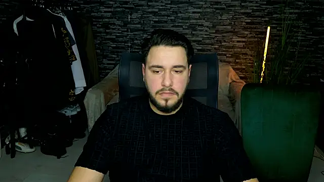 MasculineGuy99 online show from March 3, 8:16 pm