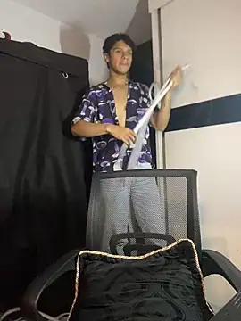 ErosDominant online show from October 25, 4:25 am