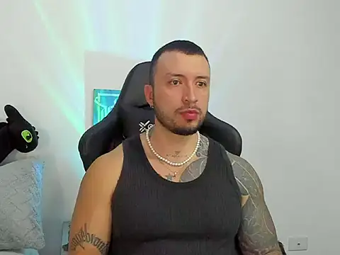 Dave-Max01 online show from October 24, 9:55 am