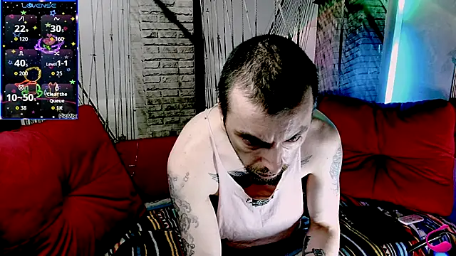 Markus Rivas online show from November 8, 4:32 pm