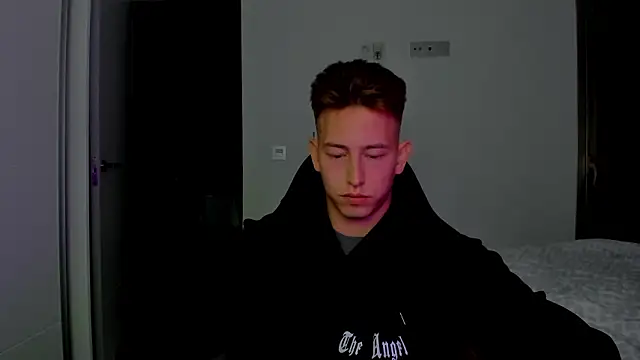 find0m master online show from March 15, 10:16 pm