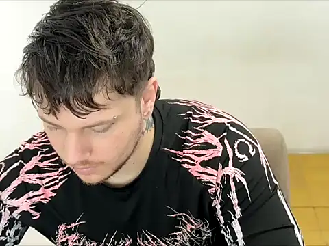 Skol 100802 online show from March 24, 2:55 pm