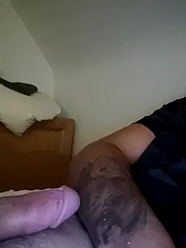 Alexszader36 online show from October 9, 8:14 pm