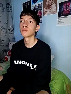 heyy noah11 online show from November 8, 1:09 am