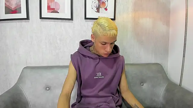 GaelCarter online show from February 10, 3:55 am